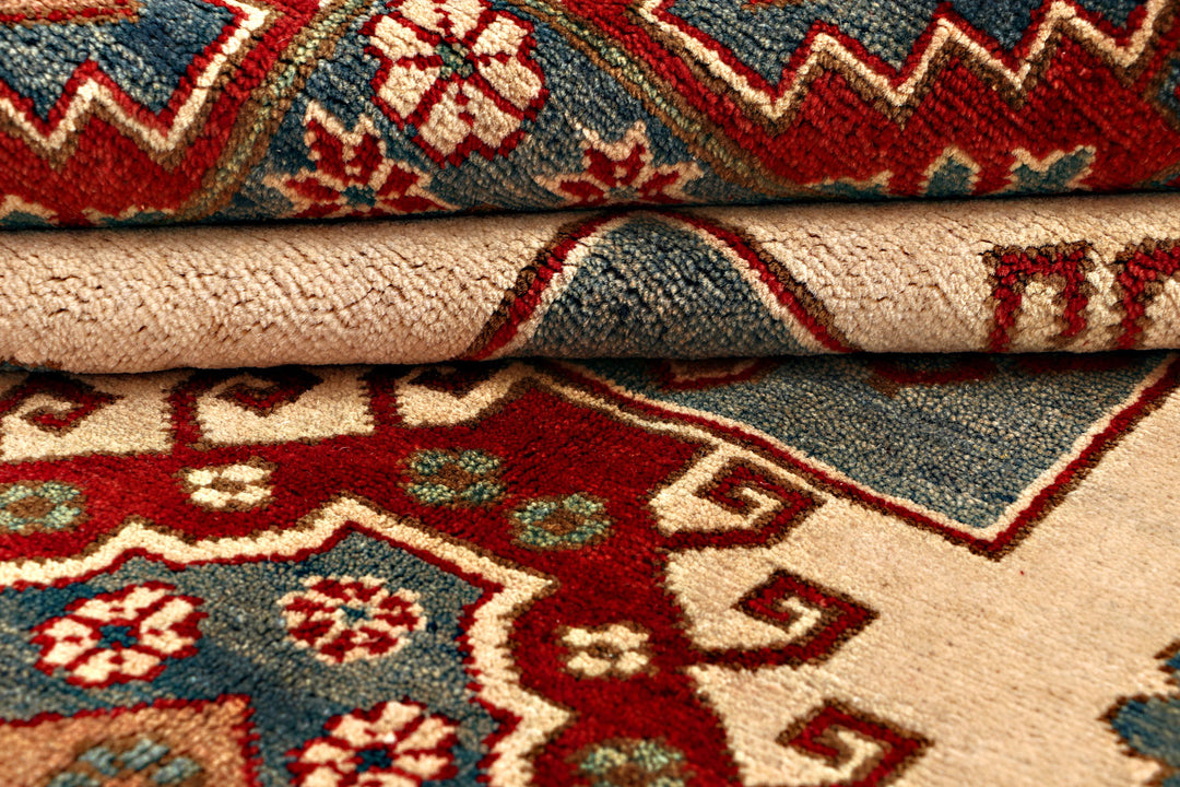 Blanched Almond Kazak 8' 2 x 11' 2 - No. 71143