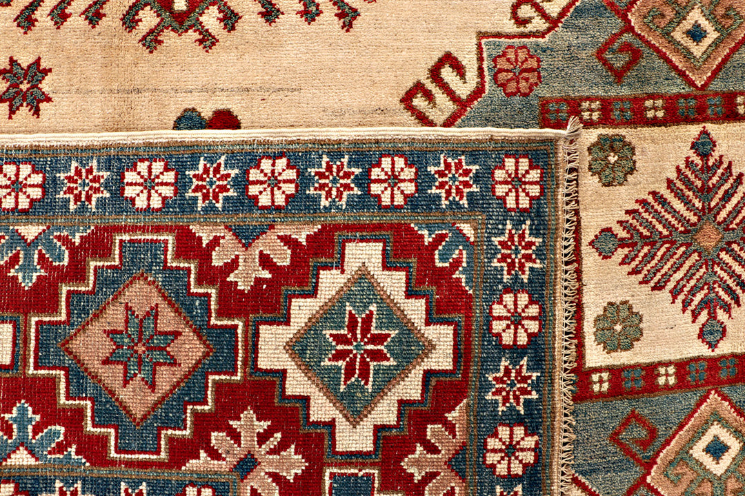 Blanched Almond Kazak 8' 2 x 11' 2 - No. 71143