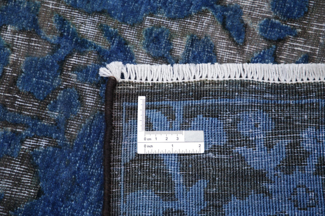 Onyx 6’ 5″ x 6’ 4″ - No. AV76683 - ALRUG Rug Store