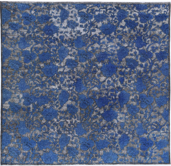 Onyx 6’ 5″ x 6’ 4″ - No. AV76683 - ALRUG Rug Store