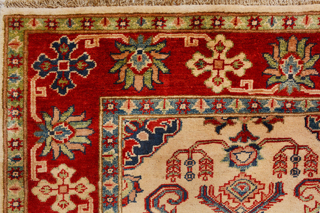 Blanched Almond Kazak 4' 11 x 6' 4 - No. 71217