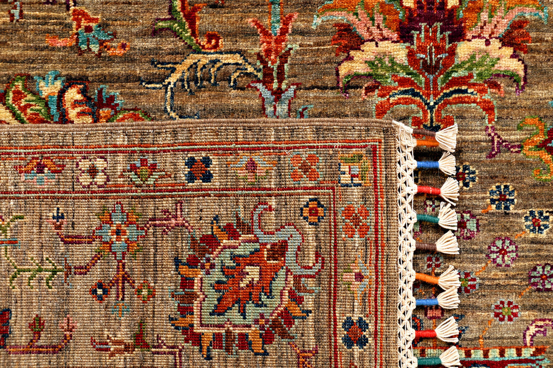 Saddle Brown Kazak 5' 8 x 8' - No. 71301