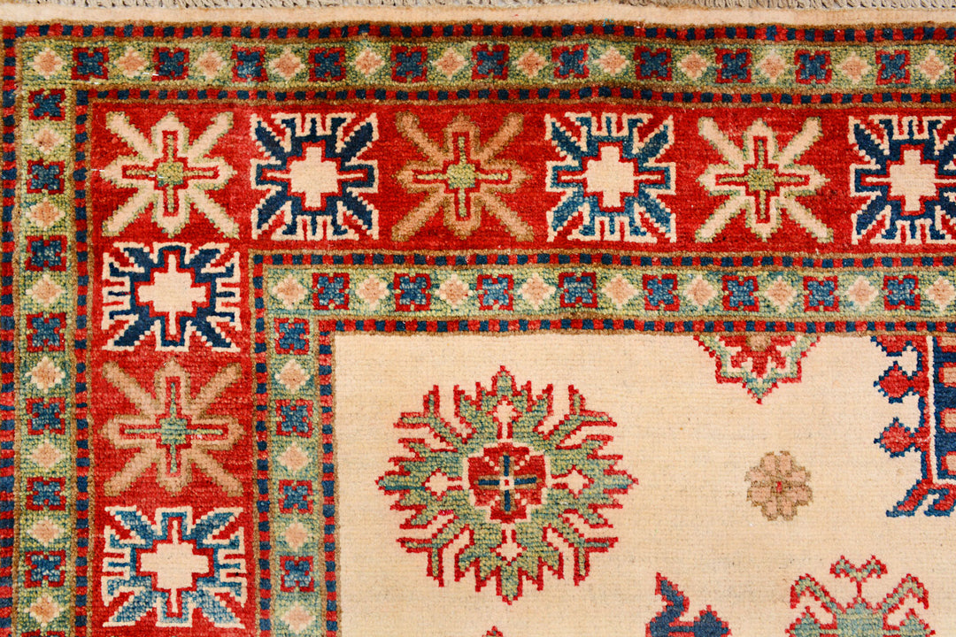 Blanched Almond Kazak 4' 10 x 6' 4 - No. 71329