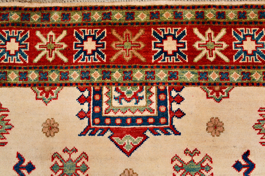 Blanched Almond Kazak 4' 10 x 6' 4 - No. 71329