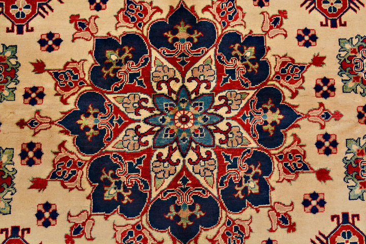 Blanched Almond Kazak 8' 4 x 11' 2 - No. 71365