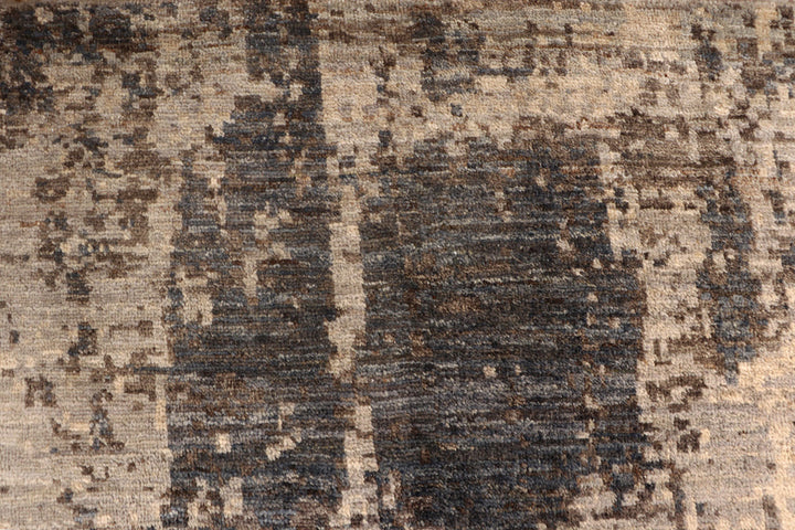 Silver Abstract 7'  8" x 10'  2" - No. QA43362