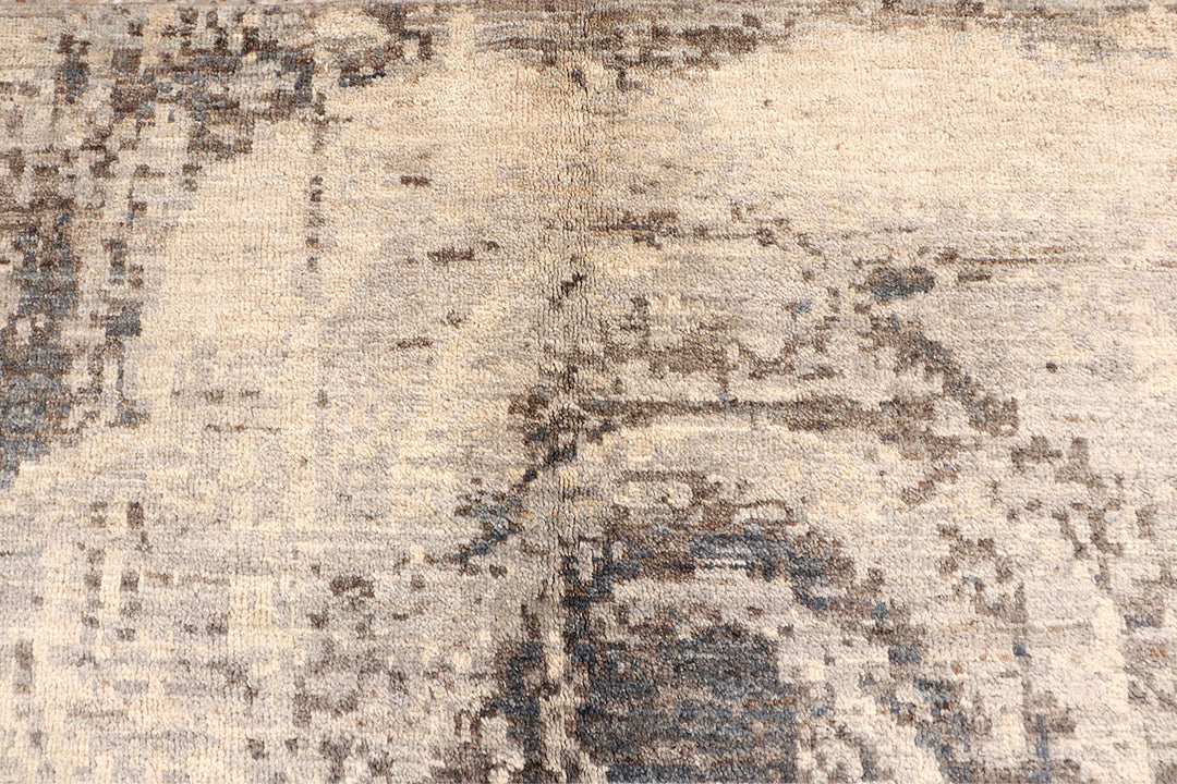 Silver Abstract 7'  8" x 10'  2" - No. QA43362