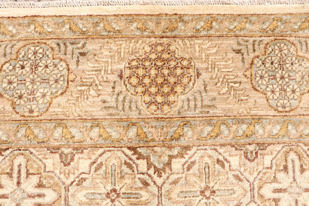 Bisque Mamluk 6' x 8' 11 - No. 71463