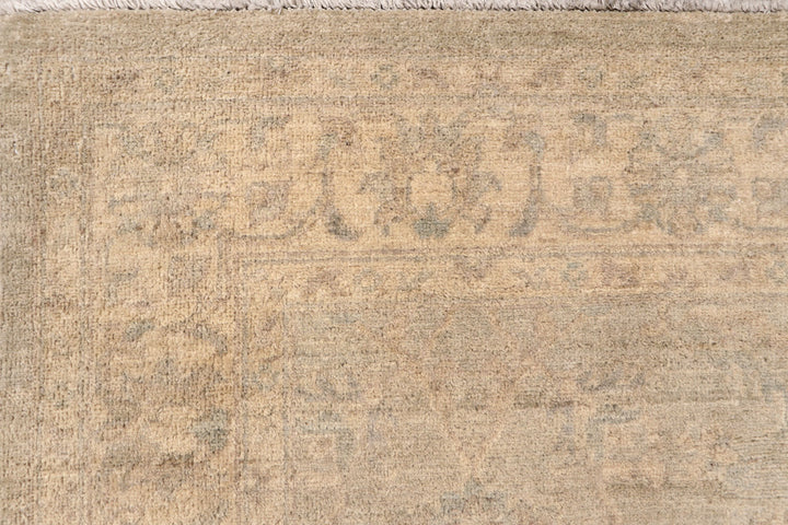 Silver Ziegler 5'  1" x 7'  2" - No. QA73618