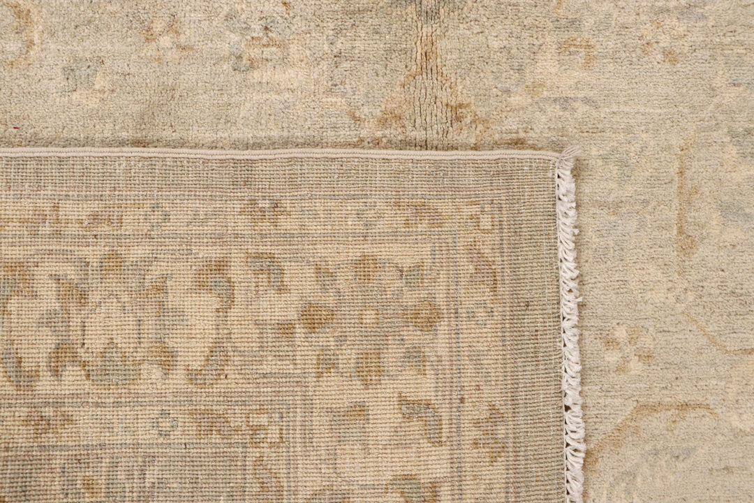 Silver Ziegler 5'  1" x 7'  2" - No. QA73618