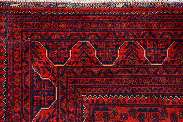Red Khal Mohammadi Rug 4' 10 x 6' 6 Hand-Knotted detail