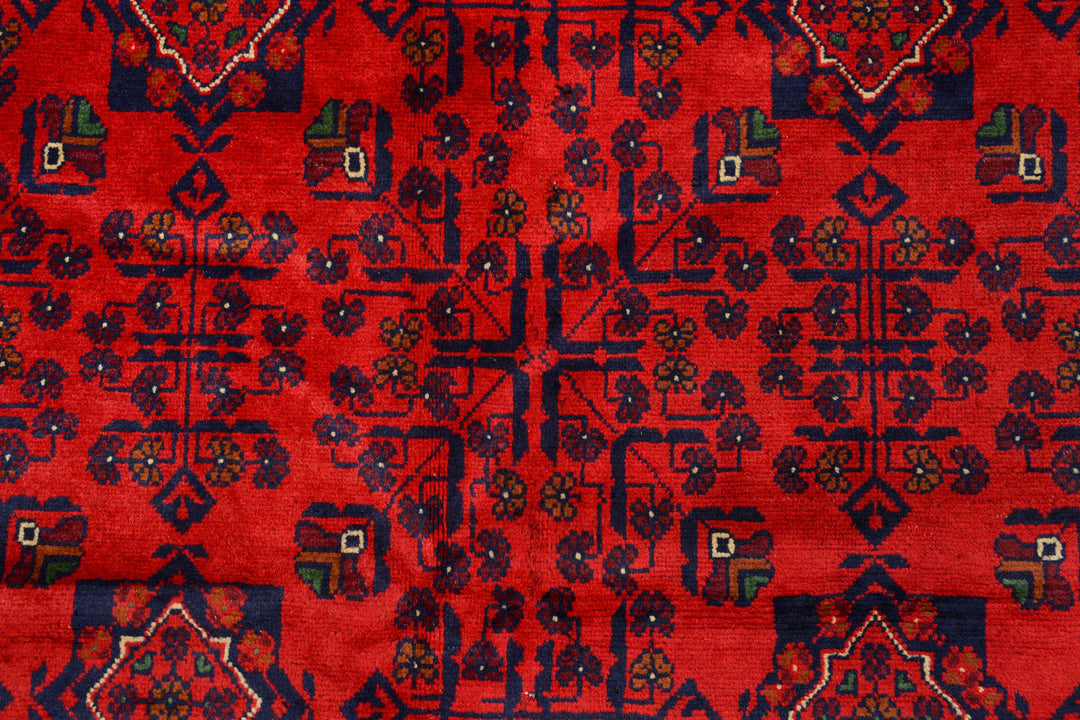 Red Khal Mohammadi Rug 4' 10 x 6' 6 Hand-Knotted close-up