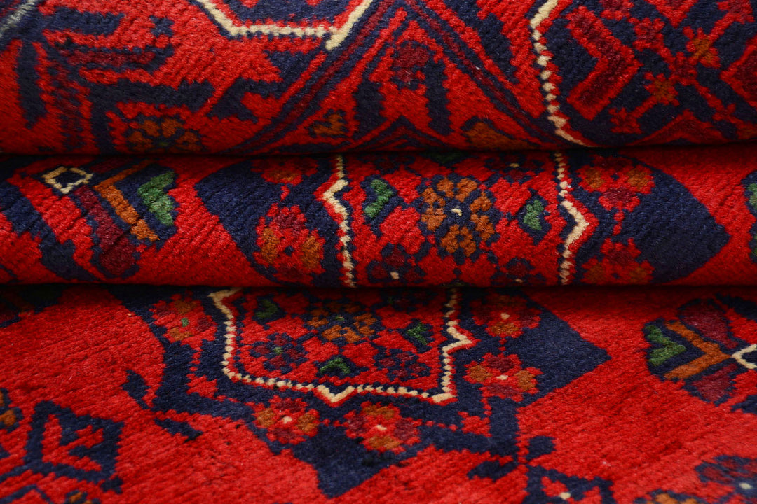 Red Khal Mohammadi Rug 4' 10 x 6' 6 Hand-Knotted pattern