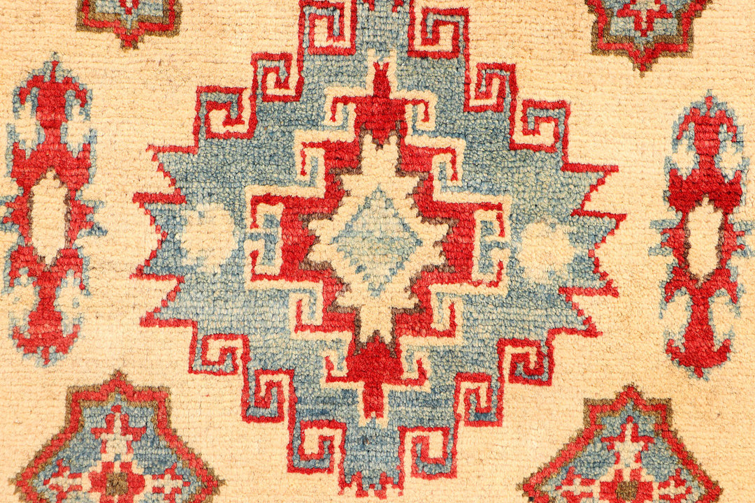 White Kazak Rug 2' 9" x 9' 11" Hand-Knotted close-up