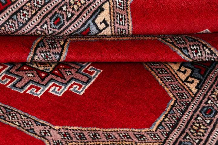 Red Jaldar 4'  7" x 7'  1" - No. QA98310