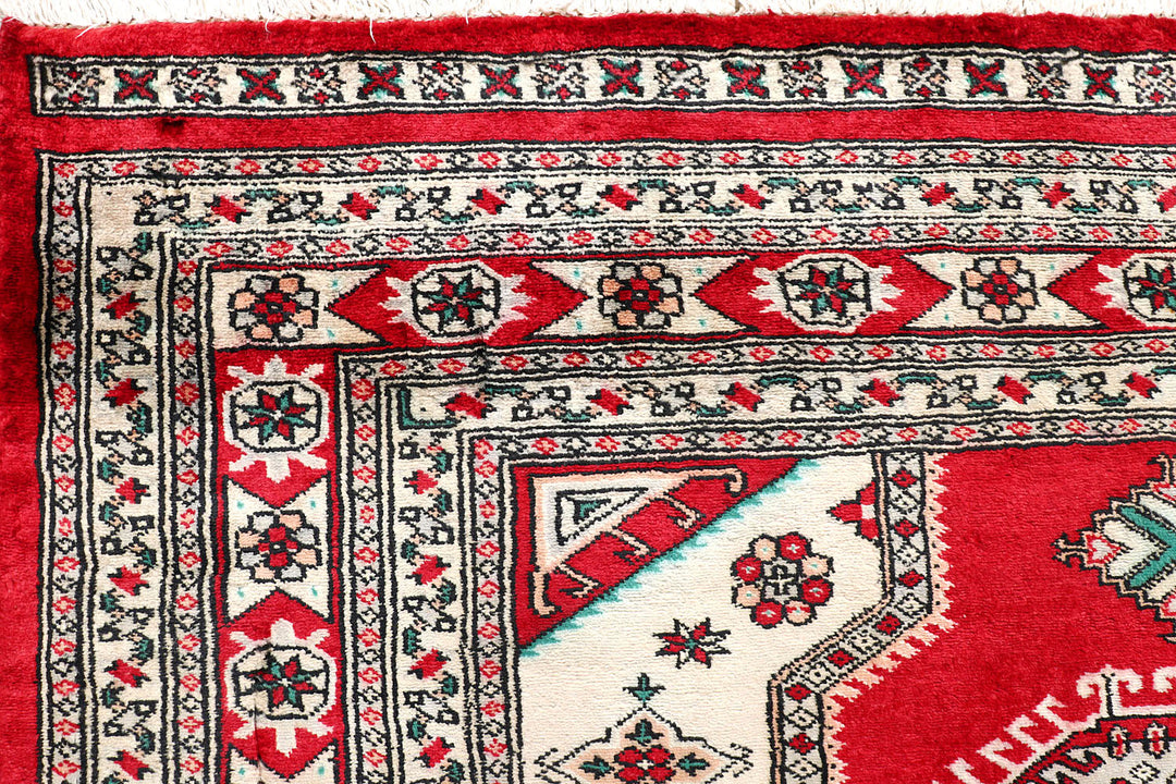 Red Caucasian 4'  8" x 7'  2" - No. QA77398