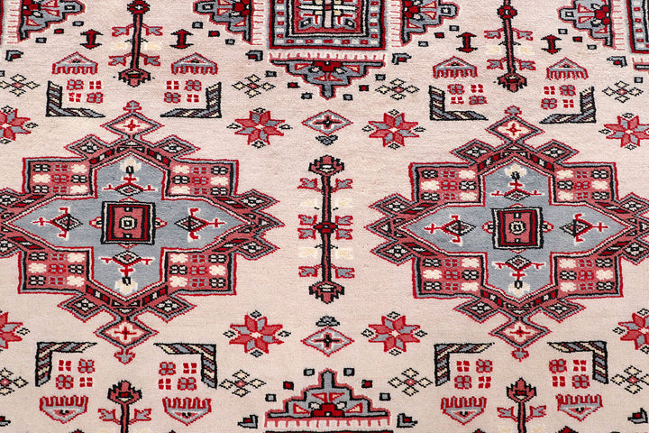 Bisque Caucasian 5'  3" x 7'  8" - No. QA91660