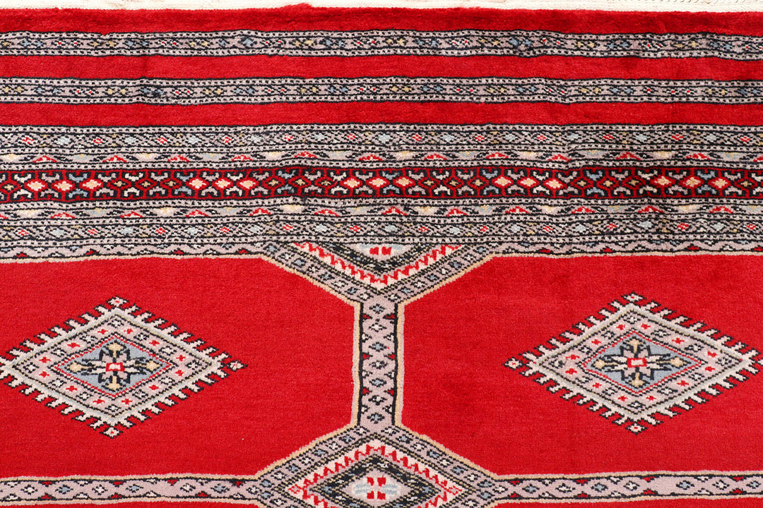 Red Jaldar 5'  3" x 7'  4" - No. QA70694