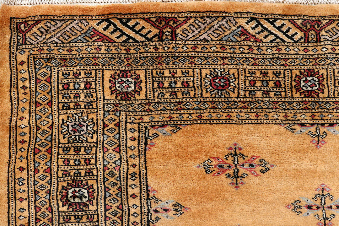 Sandy Brown Butterfly 5' 1 x 7' 8 - No. 72025