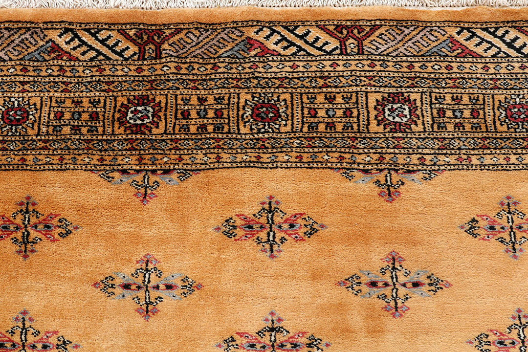 Sandy Brown Butterfly 5' 1 x 7' 8 - No. 72025