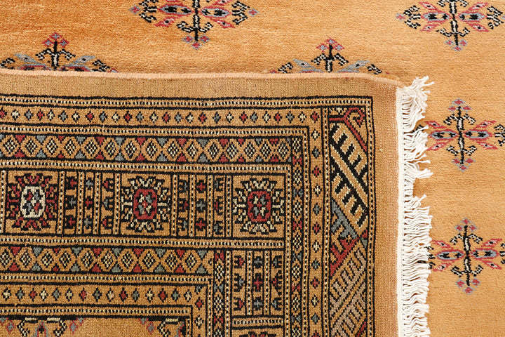 Sandy Brown Butterfly 5' 1 x 7' 8 - No. 72025