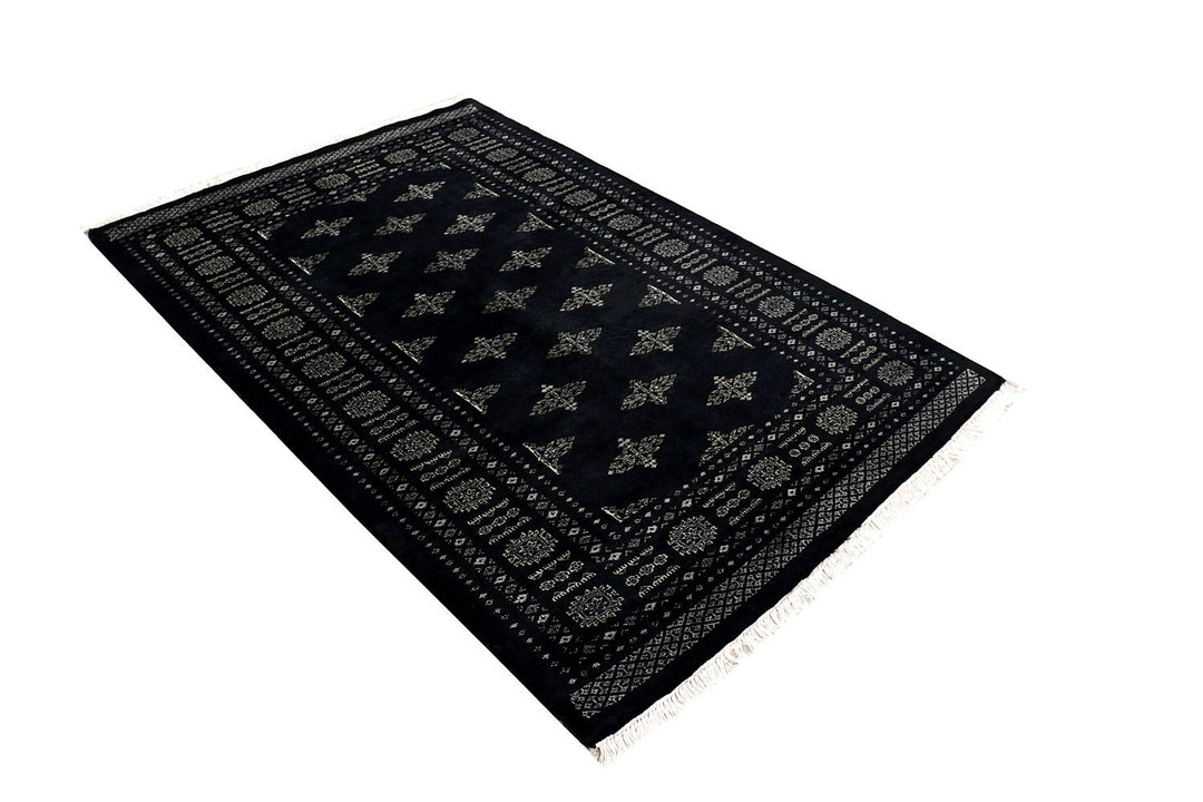 Black Butterfly 4' 1 x 6' 3 - No. 72030