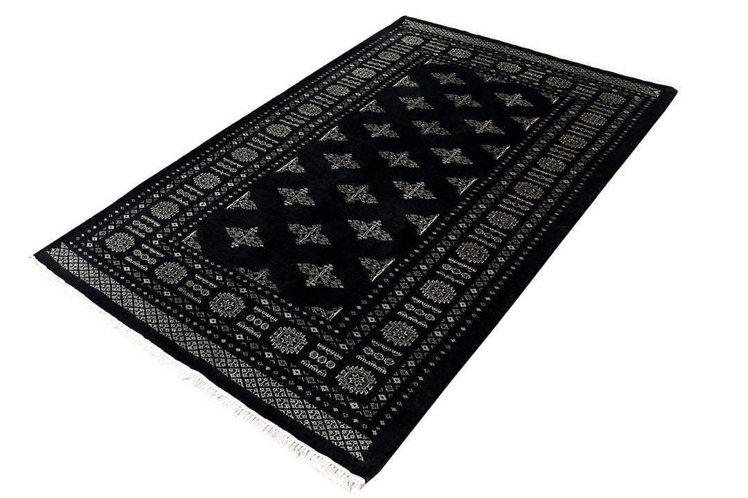 Black Butterfly 4' 1 x 6' 3 - No. 72035