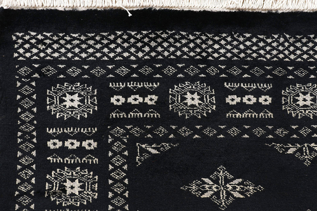 Black Butterfly 4'  x" 6'  4" - No. QA32488