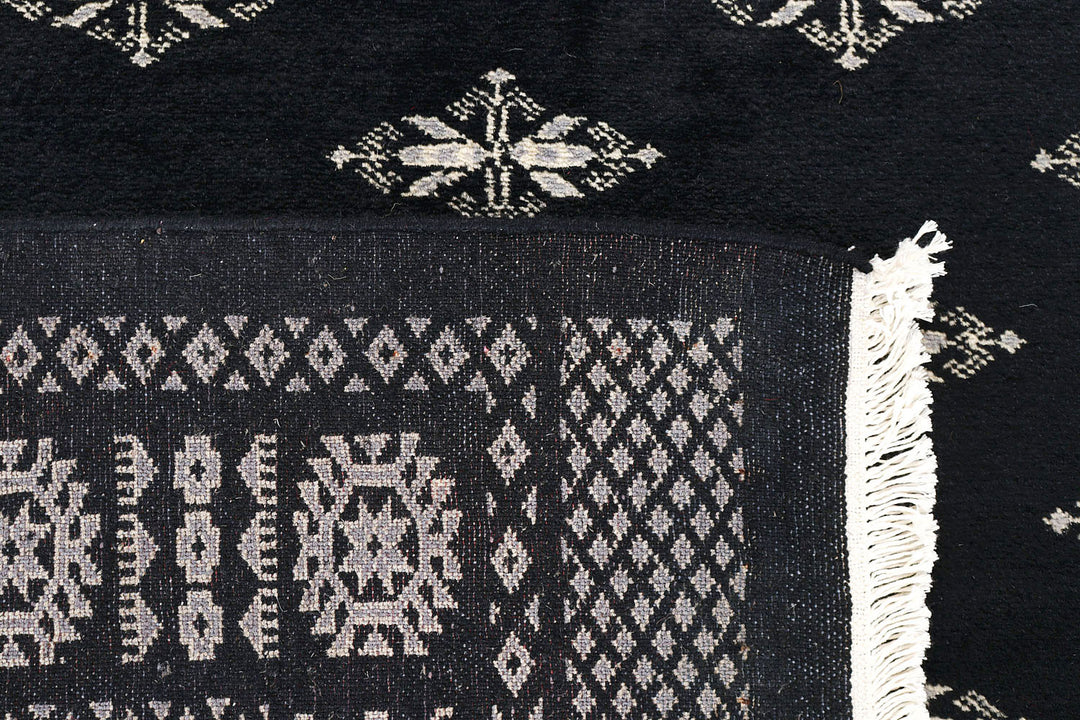 Black Butterfly 4' x 6' 2 - No. 72038