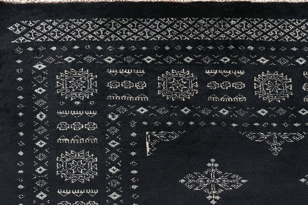 Black Butterfly 4' x 6' 1 - No. 72039