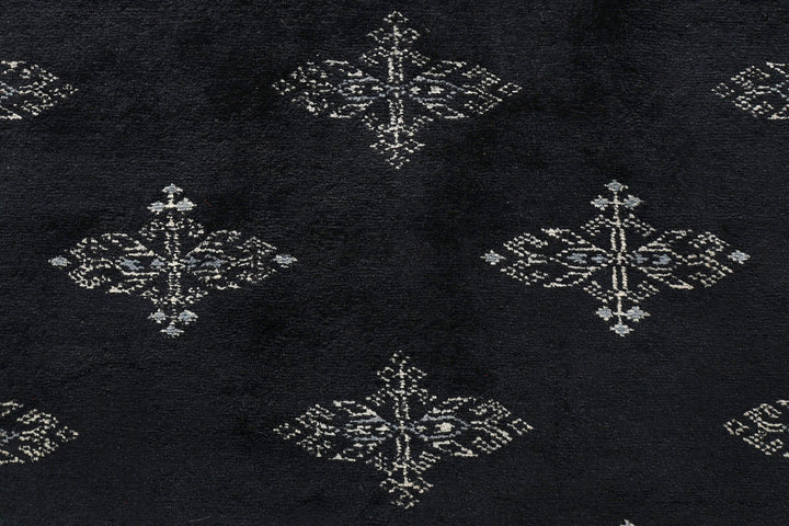 Black Butterfly 4'  x" 6'  1" - No. QA68040