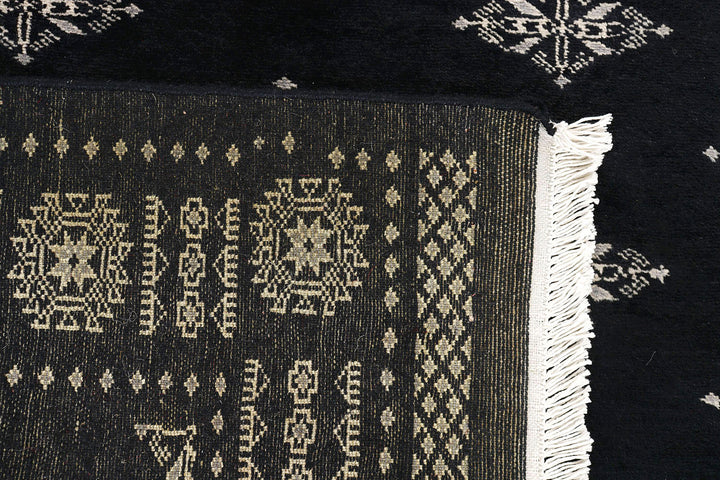 Black Butterfly 3'  11" x 6'  4" - No. QA50574