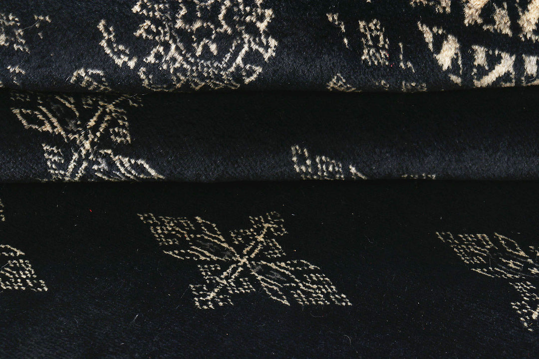 Black Butterfly 4'  x" 6'  9" - No. QA76619