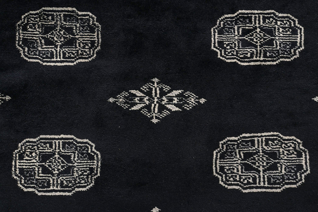 Black Bokhara 4' x 6' 1 - No. 72044