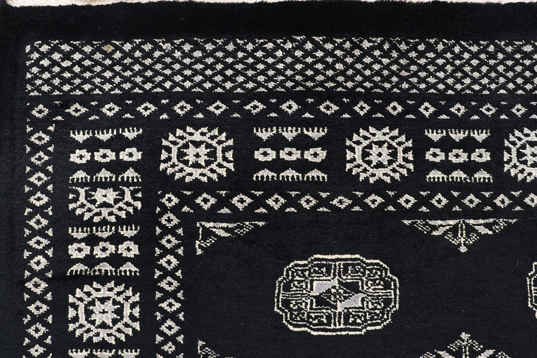 Black Bokhara 4' x 6' 3 - No. 72046