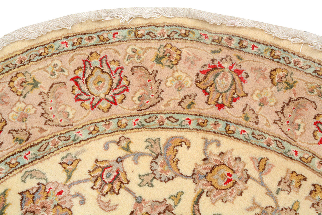 Blanched Almond Mahal 5'  1" x 5'  1" - No. QA38885