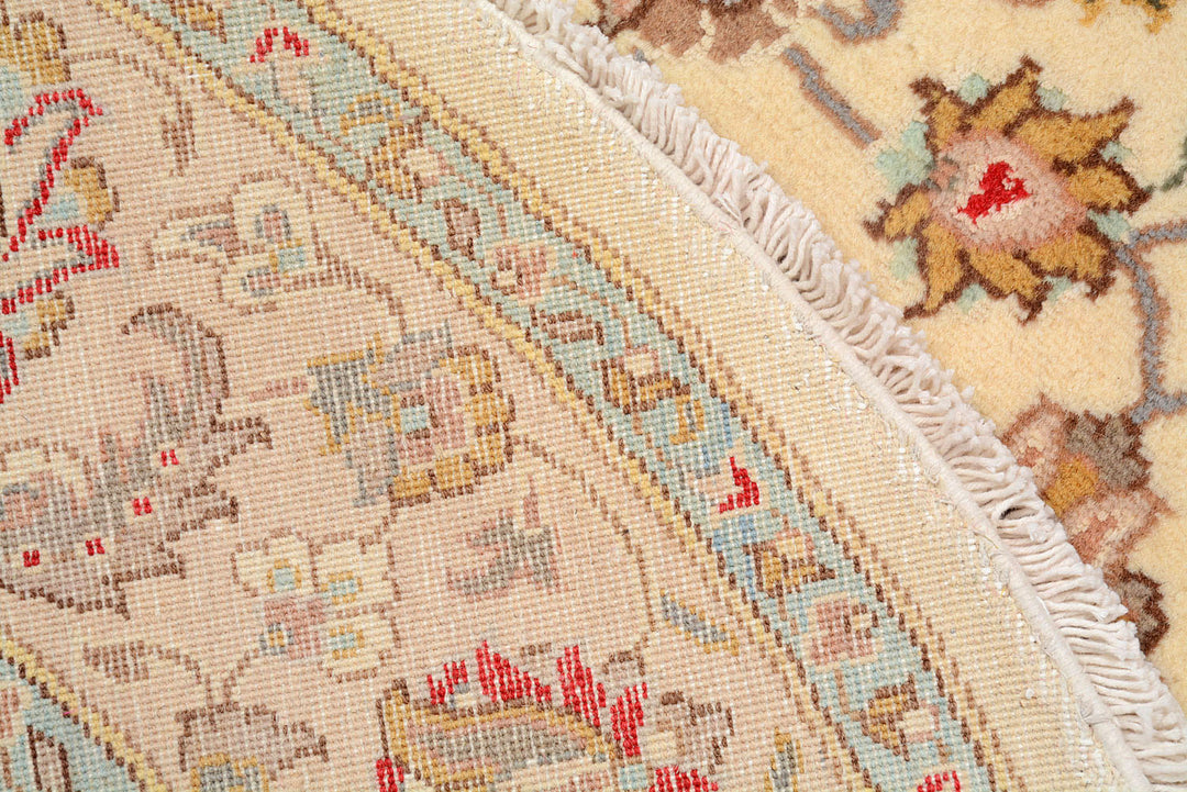 Blanched Almond Mahal 5'  1" x 5'  1" - No. QA38885