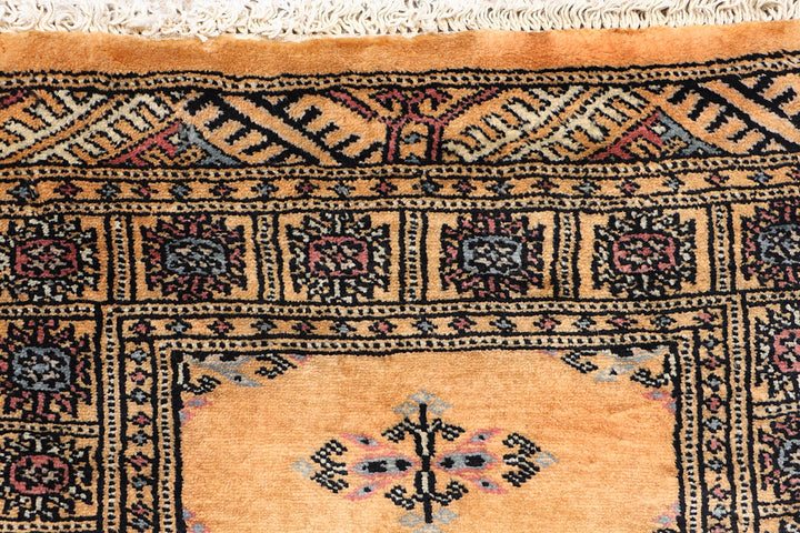 White Pakistani Butterfly Rug 2' 2 x 5' 11 Hand-Knotted view