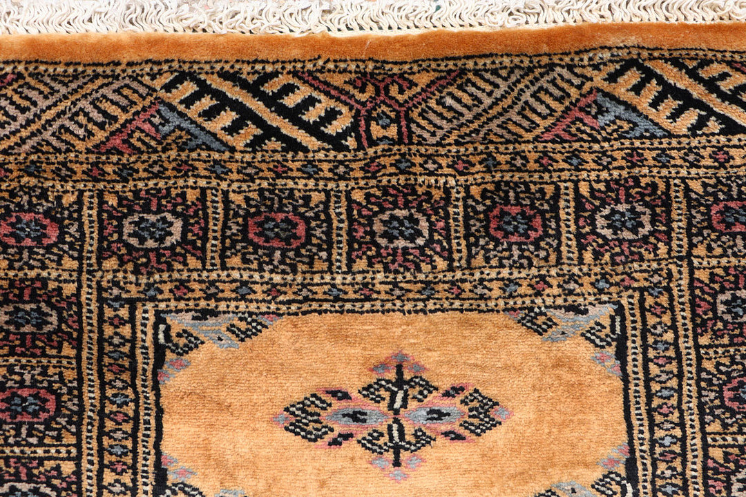 White Pakistani Butterfly Rug 2'2" x 6'1" Hand-Knotted view