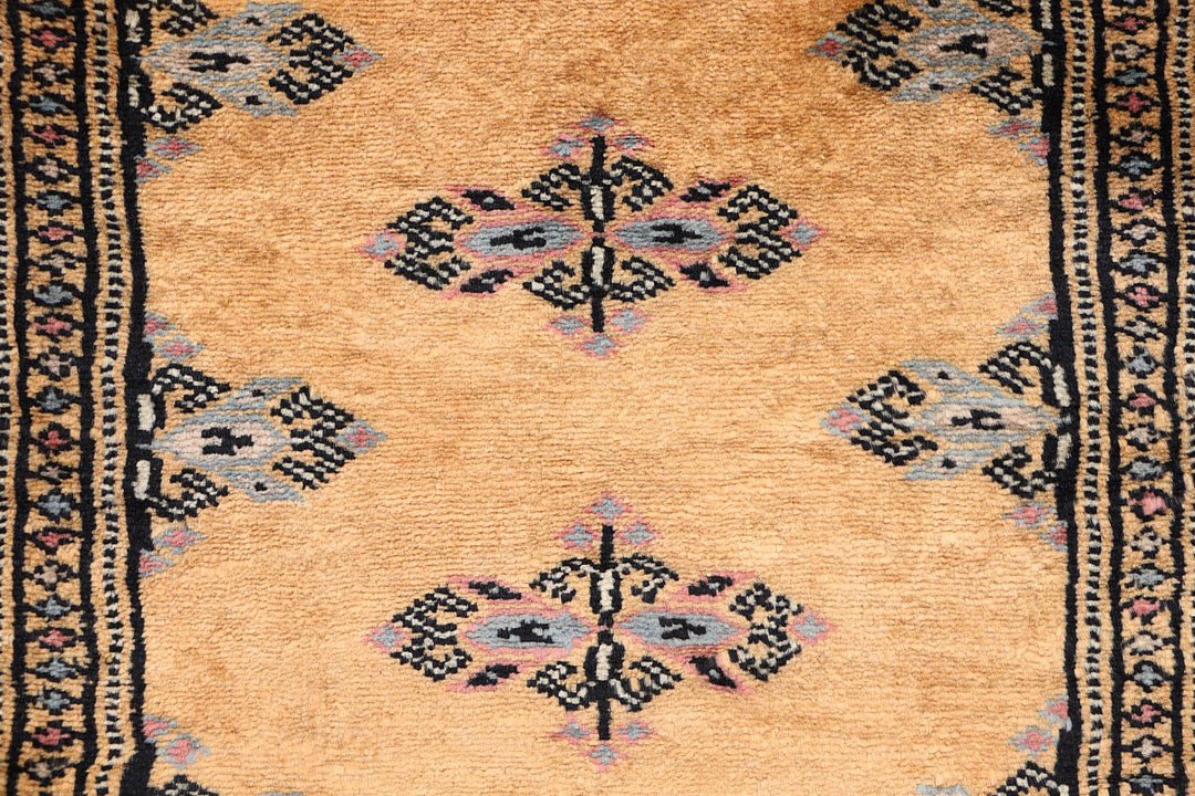 White Pakistani Butterfly Rug 2'2" x 6'1" Hand-Knotted close-up