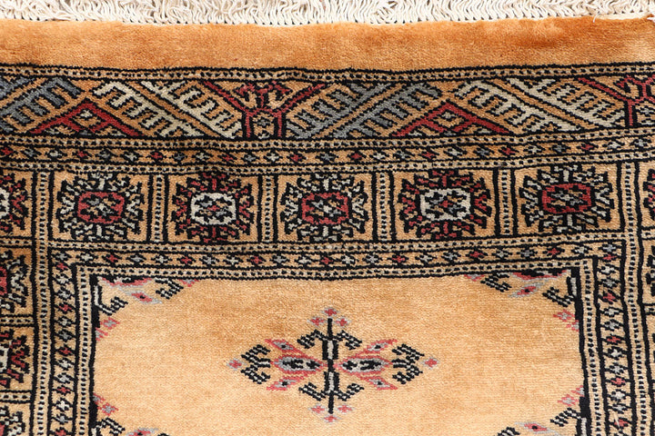White Pakistani Butterfly Rug 2' 7" x 9' 7" Hand-Knotted view