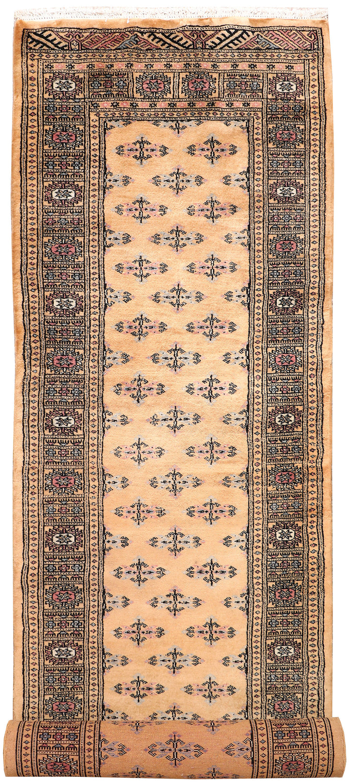 White Pakistani Butterfly Rug 2' 7 x 9' 10 Hand-Knotted