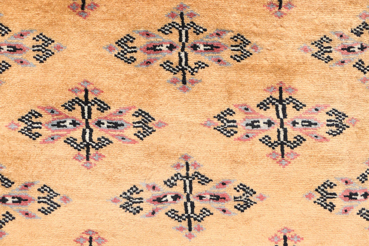 White Pakistani Butterfly Rug 2'7" x 10'4" Hand-Knotted close-up
