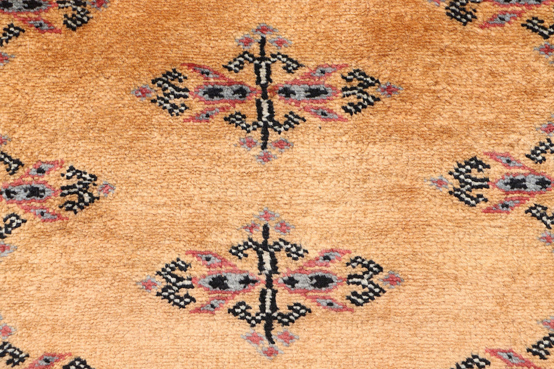 White Pakistani Butterfly Rug 2' 7" x 10' 3" Hand-Knotted close-up