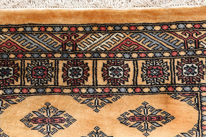 White Pakistani Geometric Rug 2'7" x 10'3" Hand-Knotted view