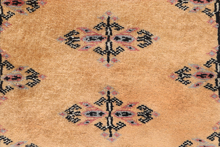 White Pakistani Butterfly Rug 2' 8" x 10' 3" Hand-Knotted close-up
