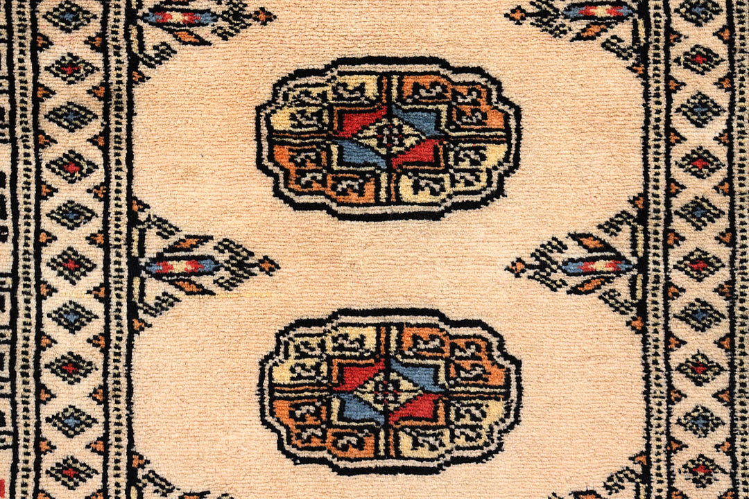 Bisque Bokhara 2' 6 x 7' 9 - No. 72614