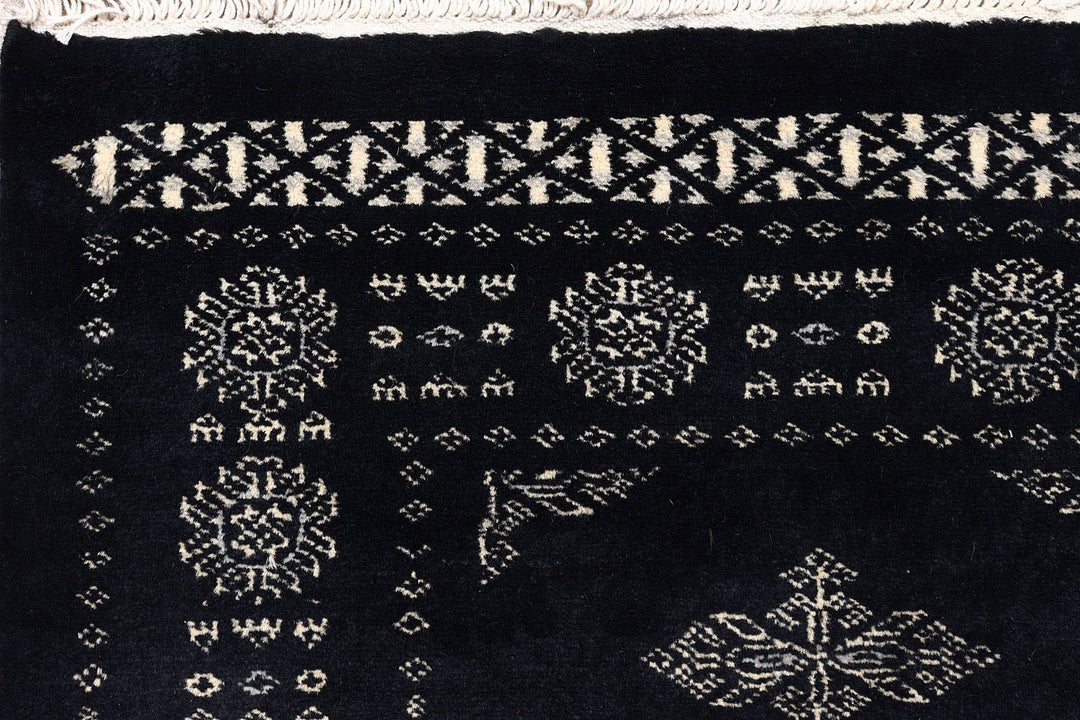 Black Butterfly 2'  8" x 15'  9" - No. QA96223