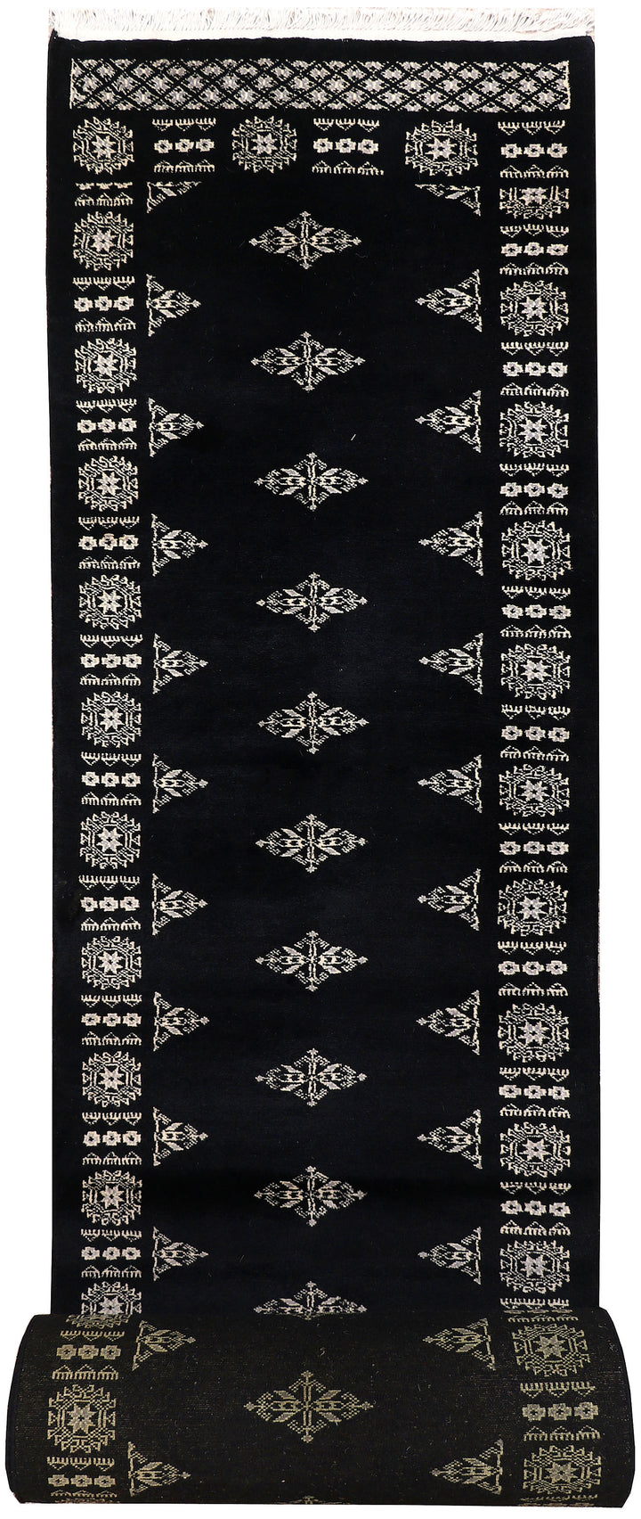 Black Butterfly 2' 7 x 20' 9 - No. 72649