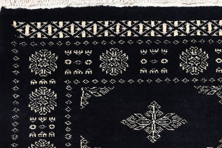 Black Butterfly 2' 8 x 15' - No. 72650